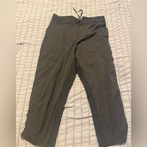 Lululemon Dance Studio Mid Rise Cropped Pants Black Size 14